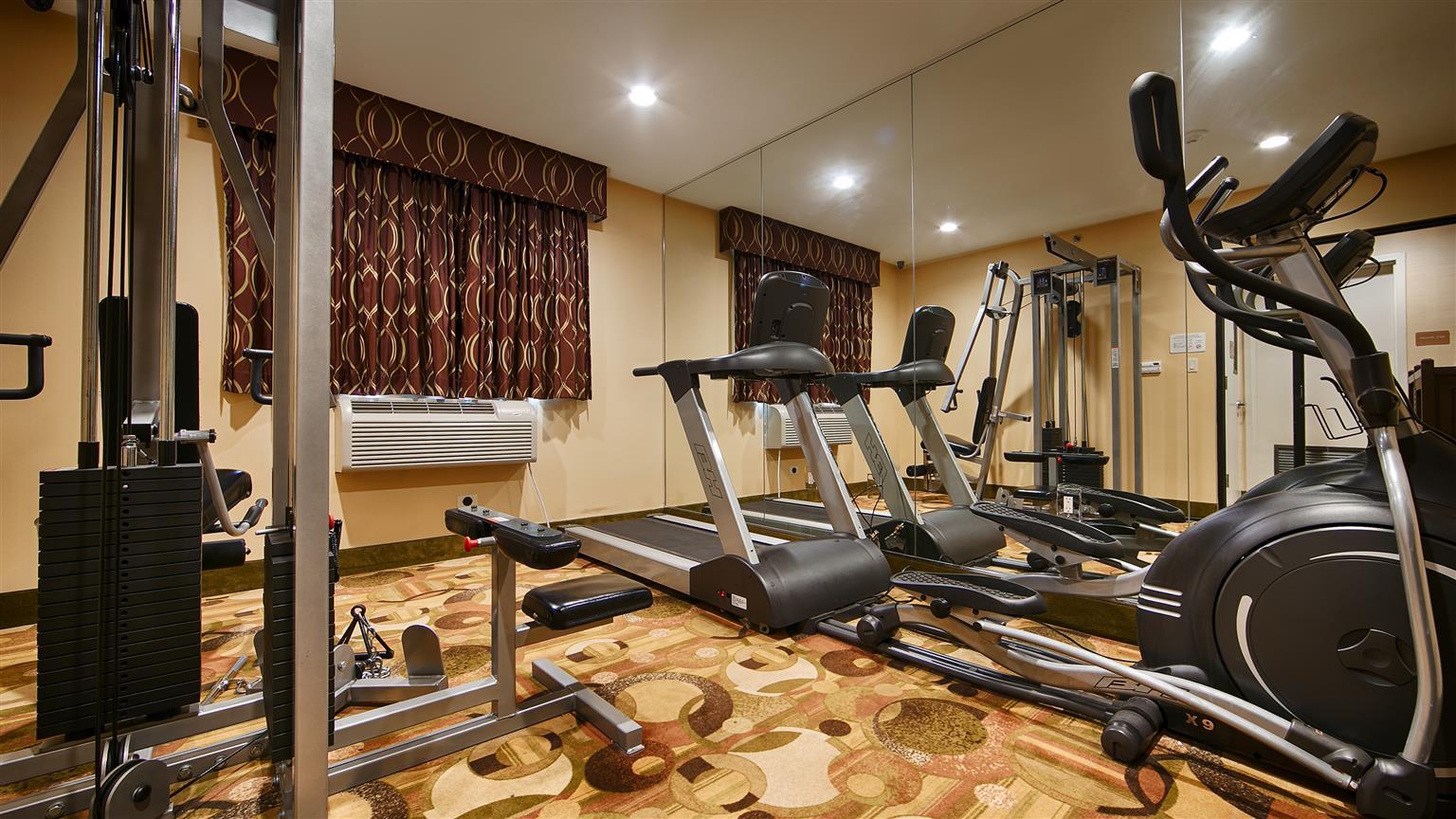 Best Western Plus Arena Hotel Nueva York Exterior foto