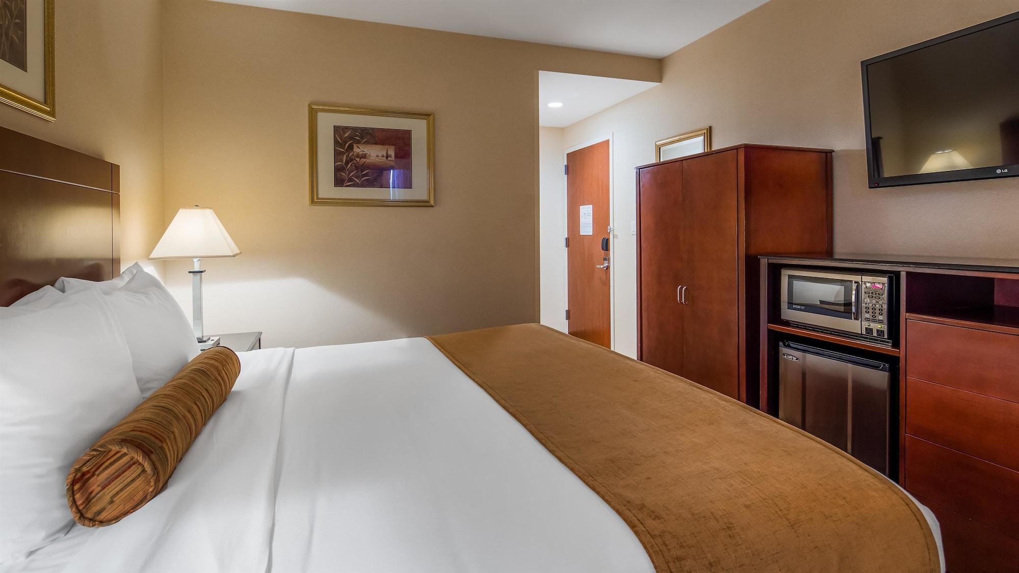 Best Western Plus Arena Hotel Nueva York Exterior foto